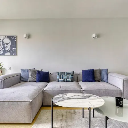 Sublime Flat In The 16th Arrondissement - Welkeys *