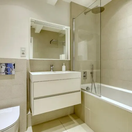 Sublime Flat In The 16th Arrondissement - Welkeys Lejlighed